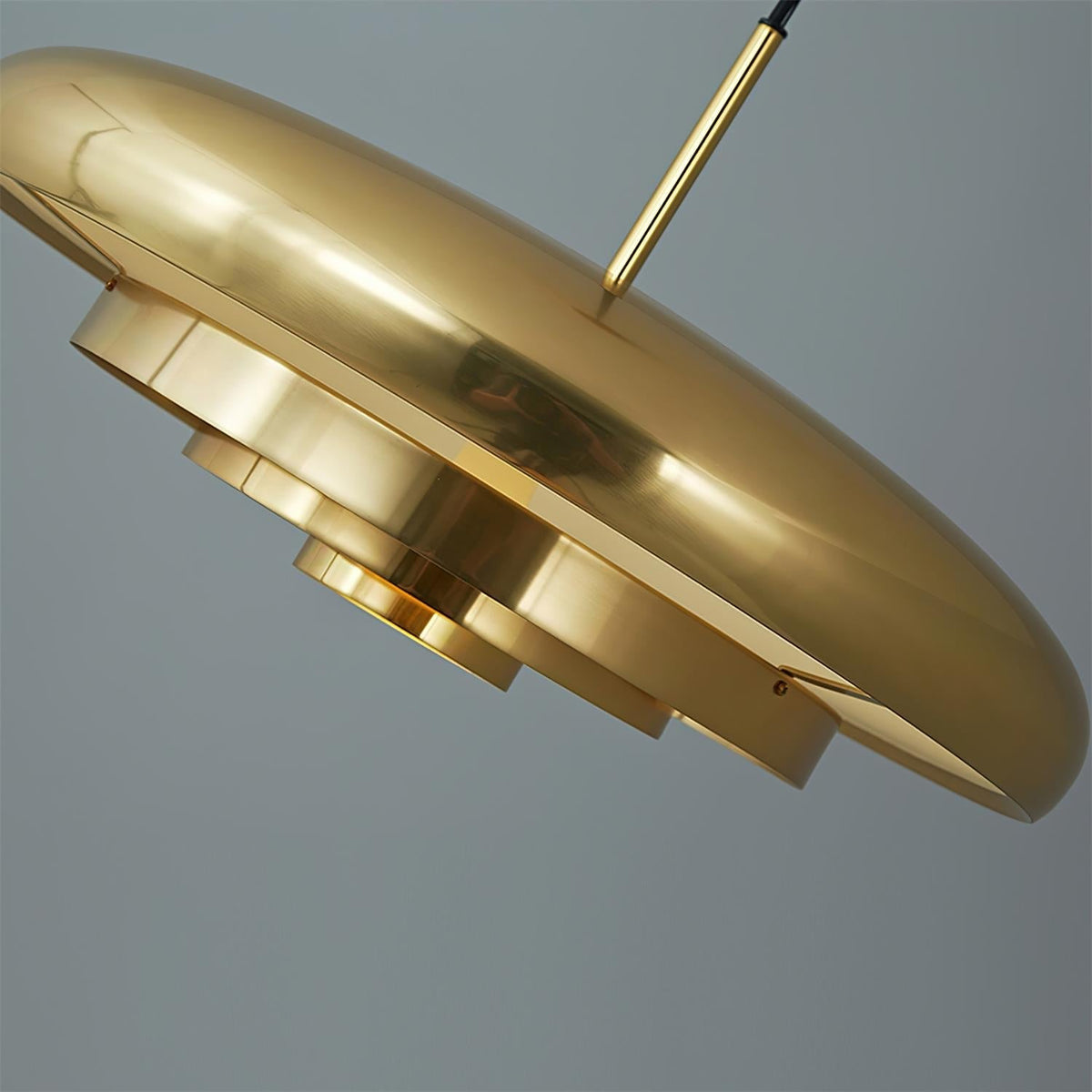 Renenette Suspension