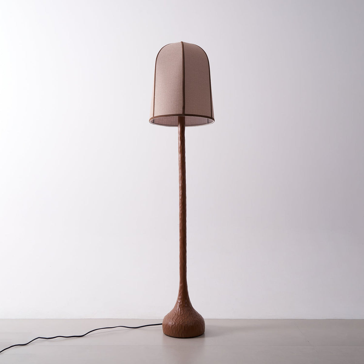 Aveneria Lampadaire