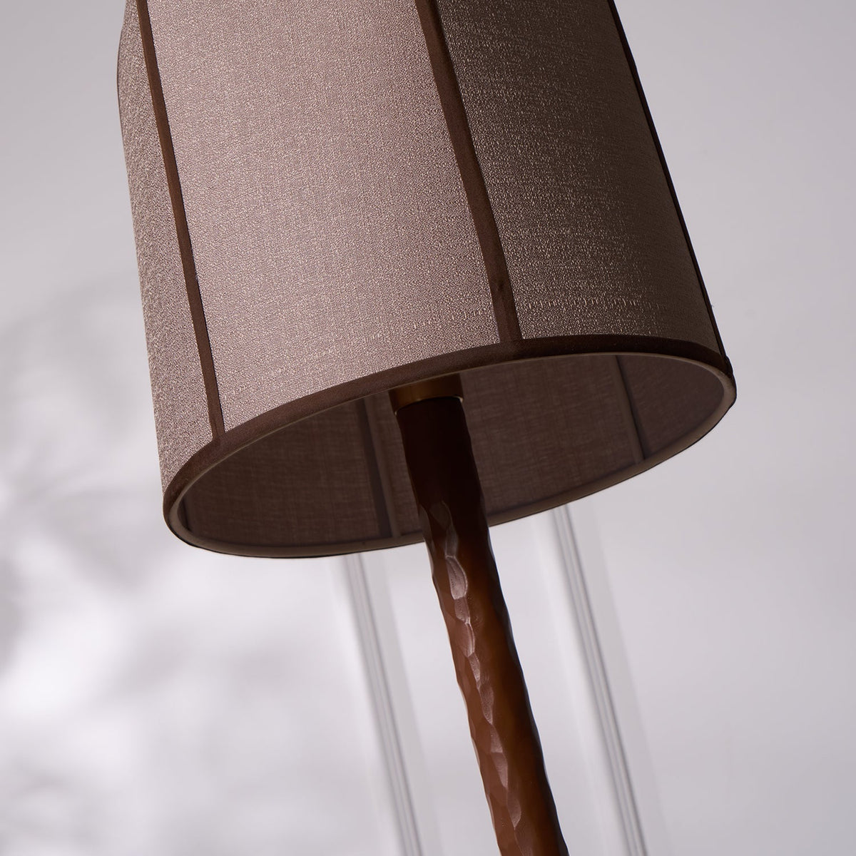 Aveneria Lampadaire