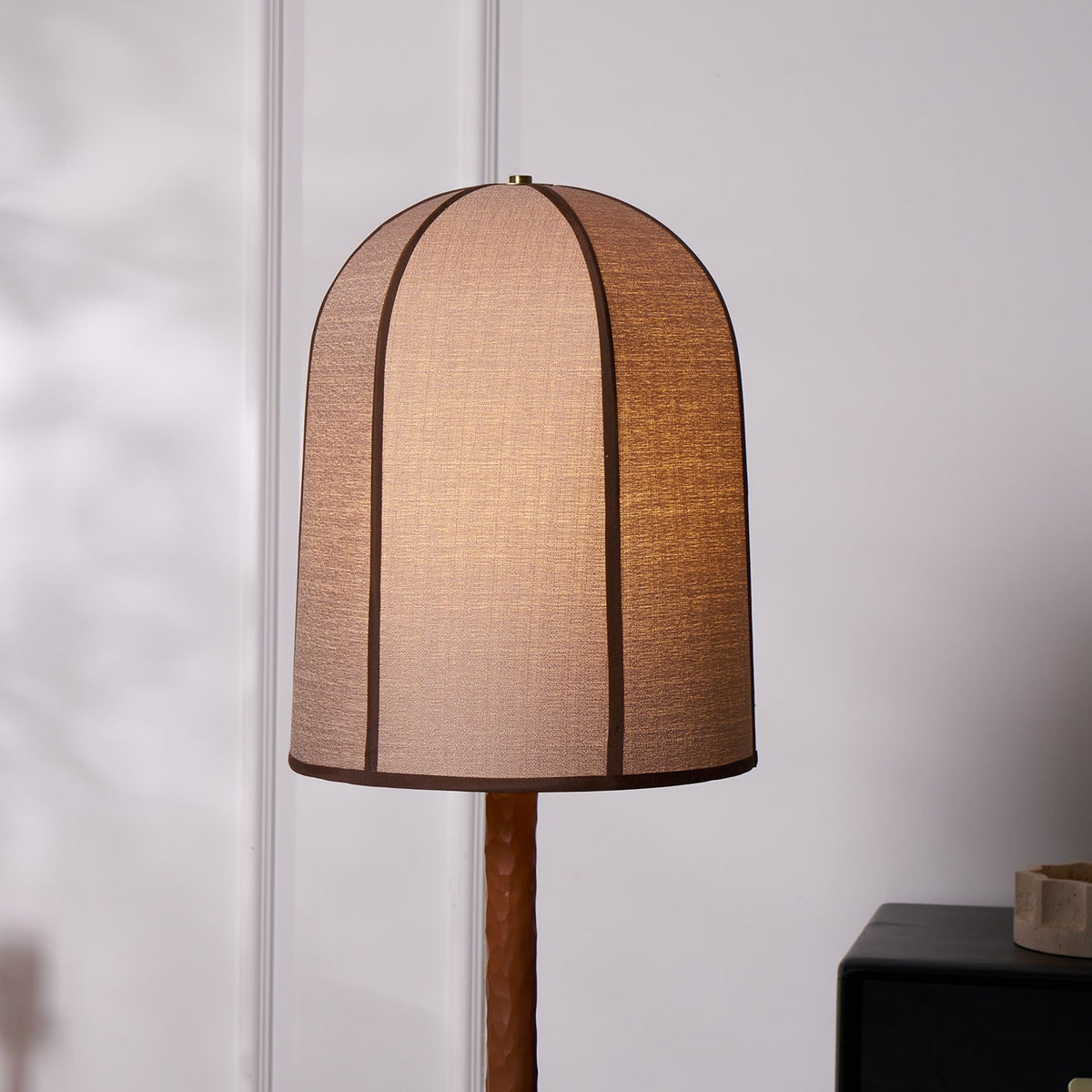Aveneria Lampadaire