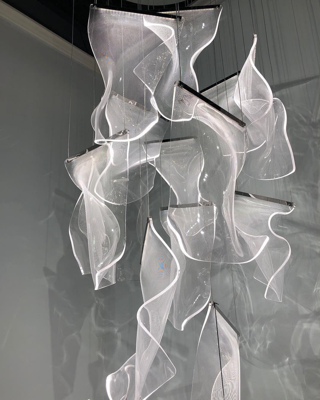 Lucora Lustre Acrylic LED Abstract Floating
