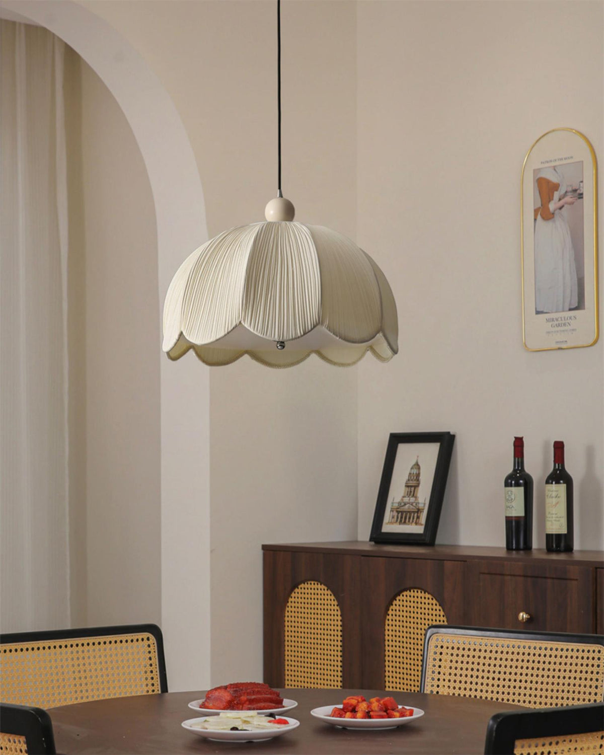 Oreliena Suspension
