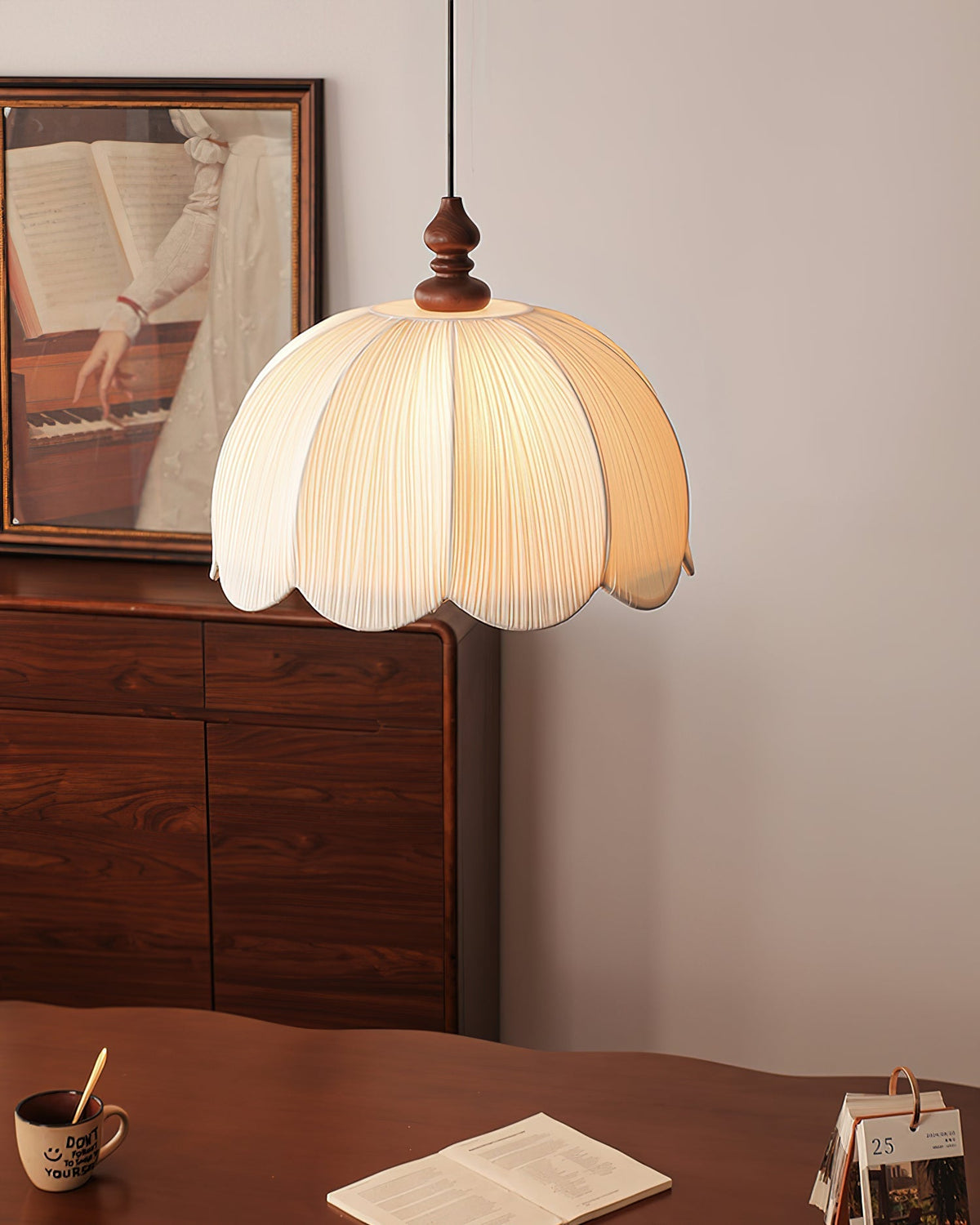 Oreliena Suspension