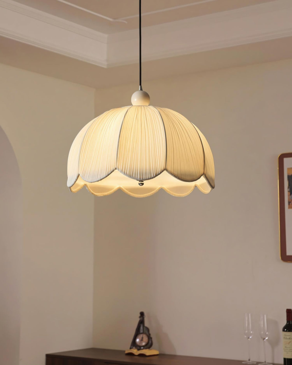 Oreliena Suspension