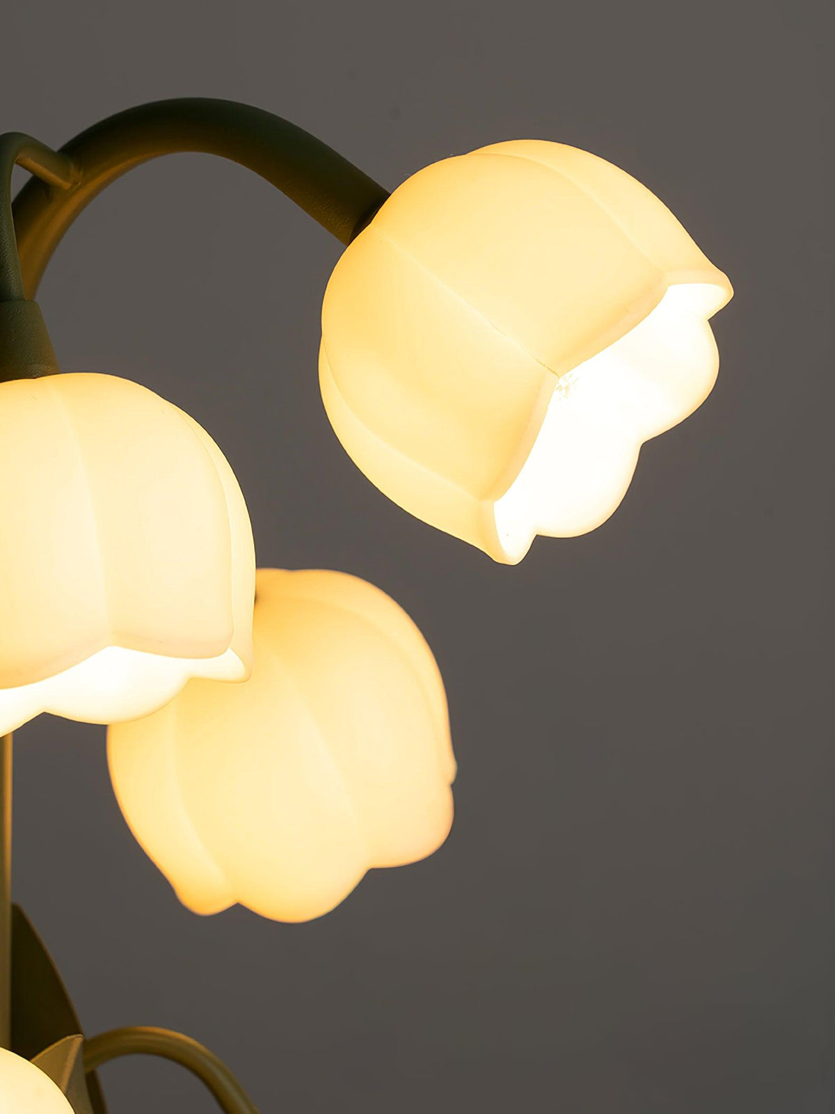 Lily Wall Lamp-Neutral Decor