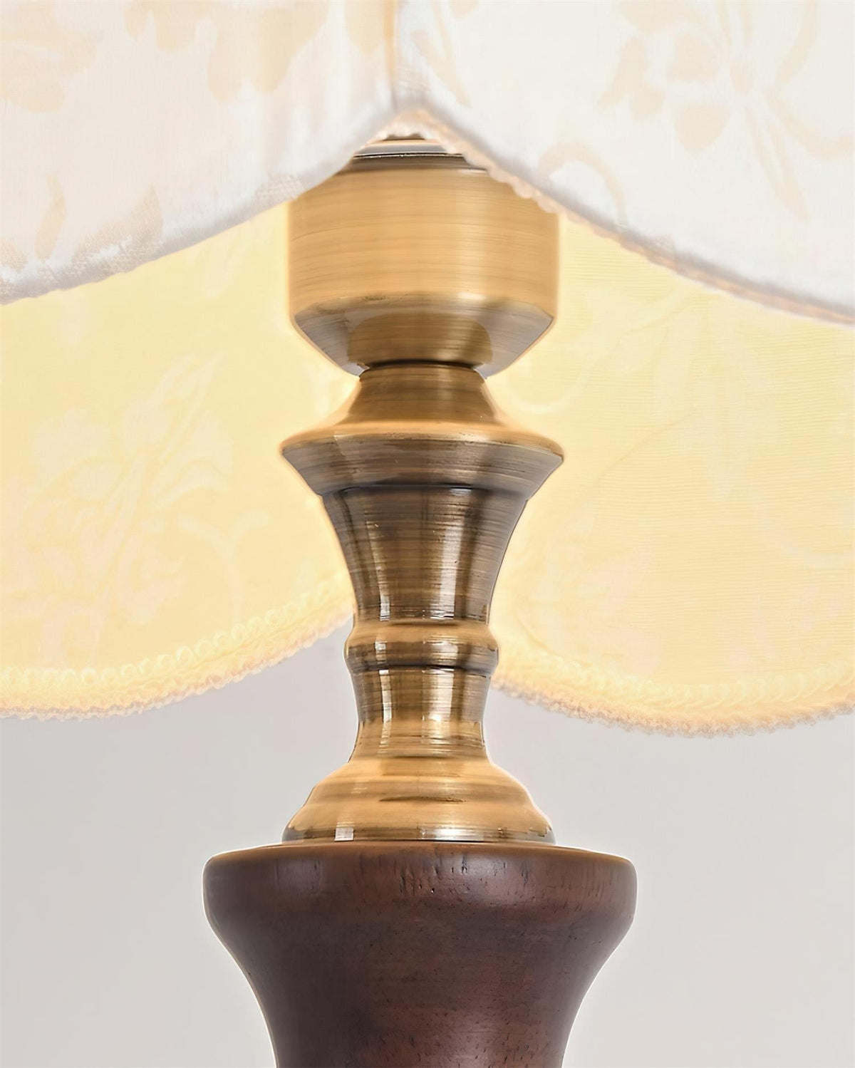 Viraoella Lampadaire