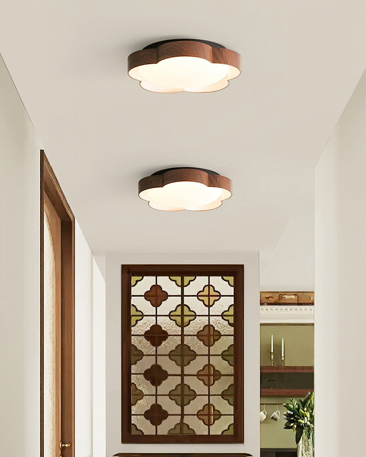 Side profile of the small Sika Ceiling Lamp (Dia 25cm).