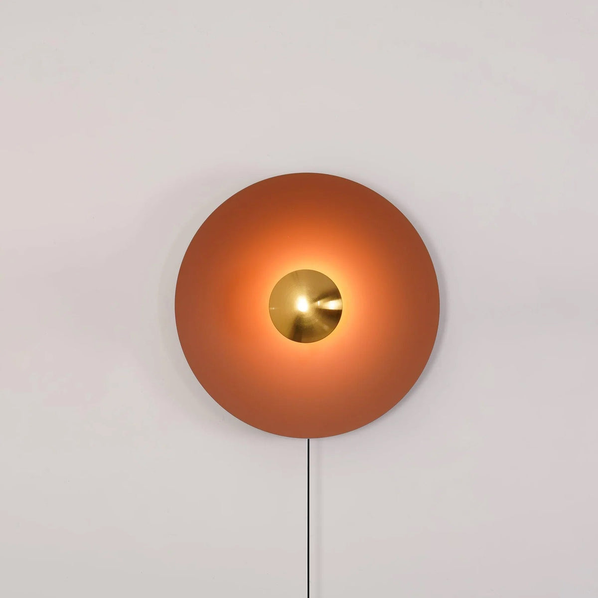 Sirixel Simplicity Glow Plug-in Wall Light-Cielum