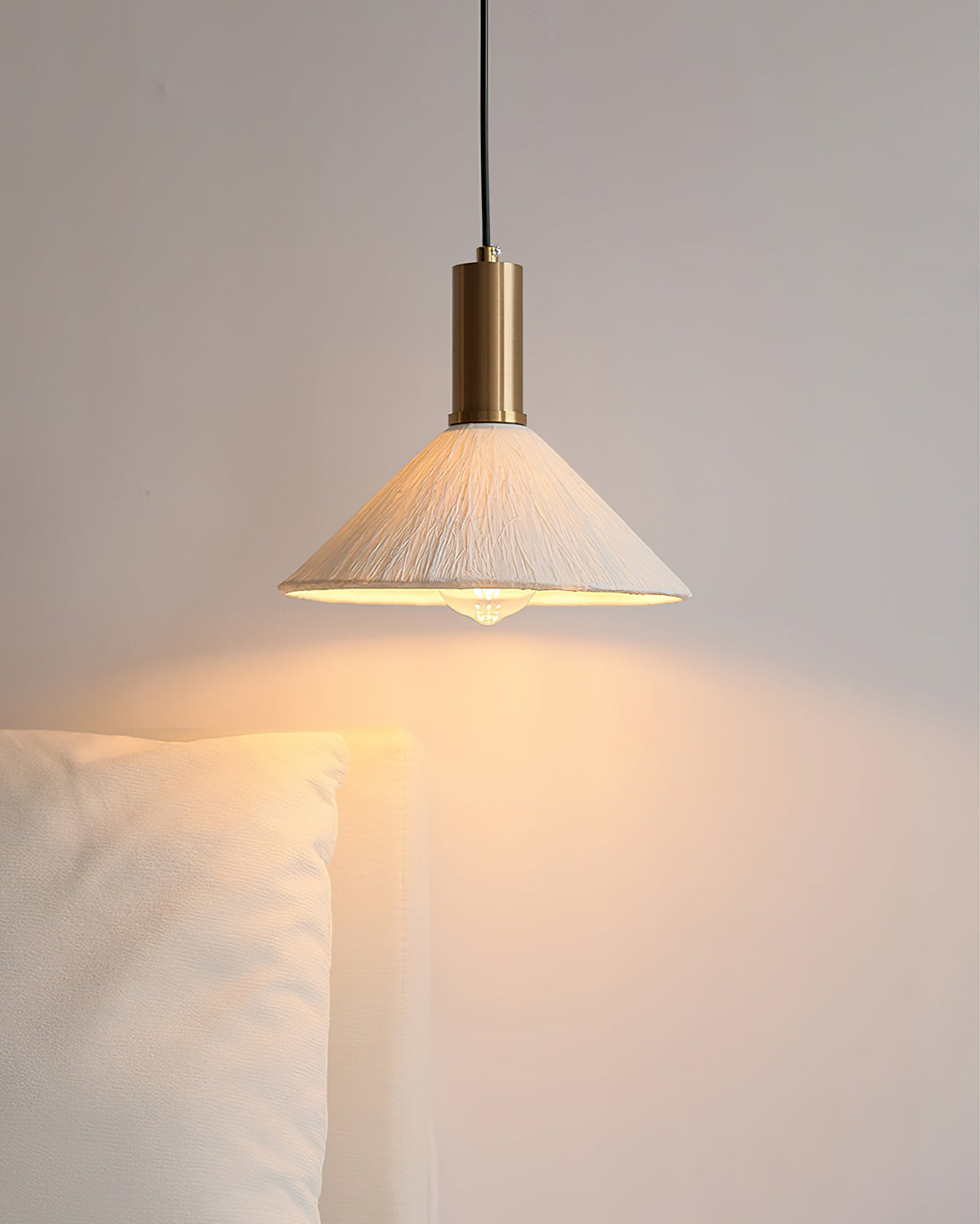 Dimensional drawing of the smaller Siya Pendant Light, Model B.
