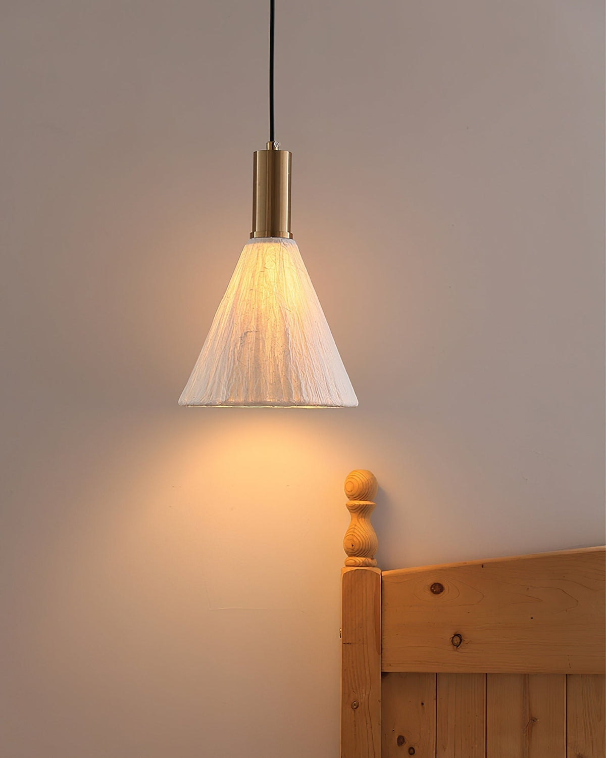 Dimensional drawing of the Siya Pendant Light, Model A.