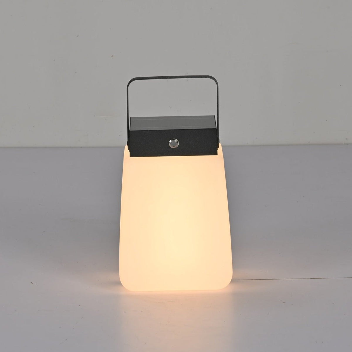 Emilina Lumière Extérieure PE Minimaliste