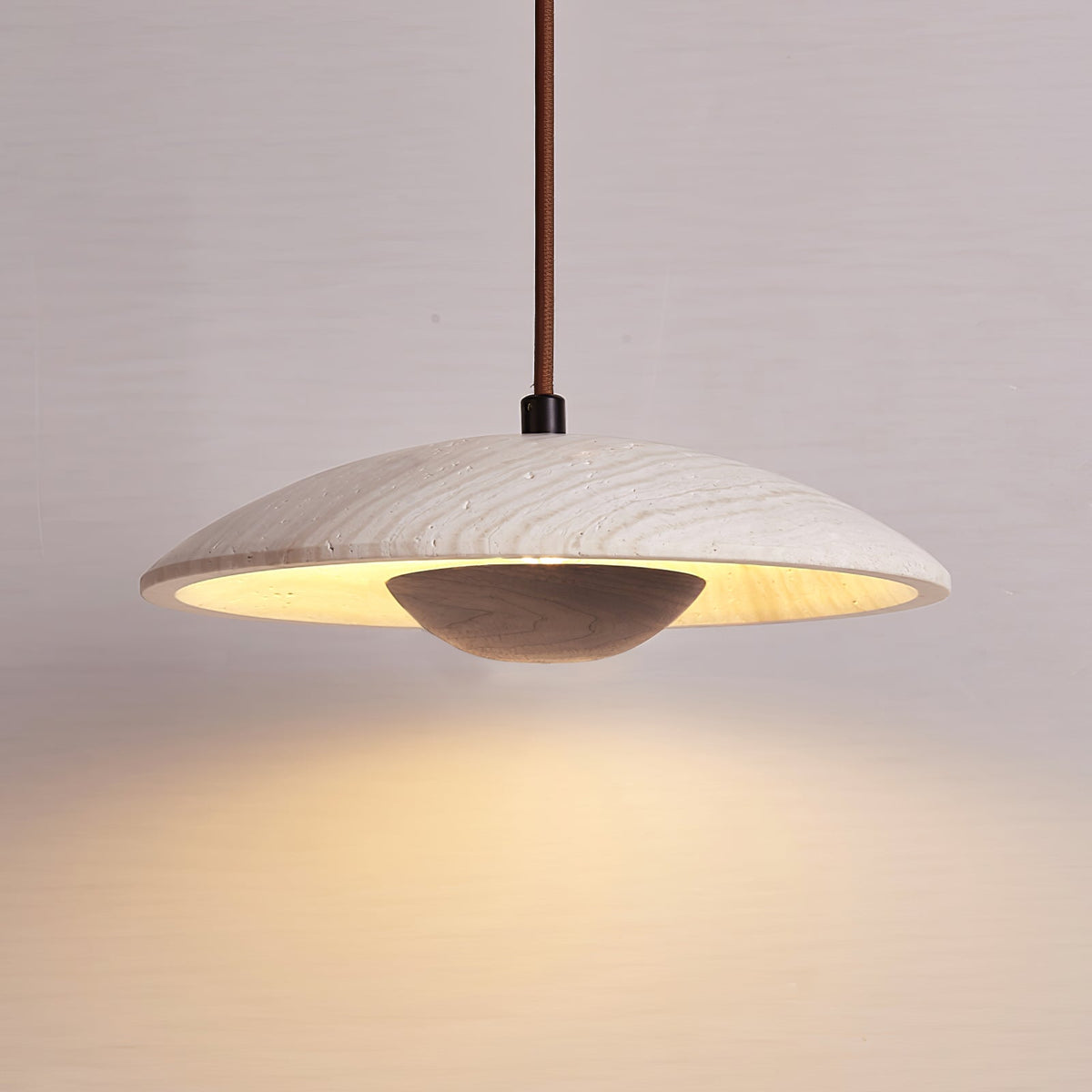 Deleria Large-Bord Travertin Pendentif Lumière