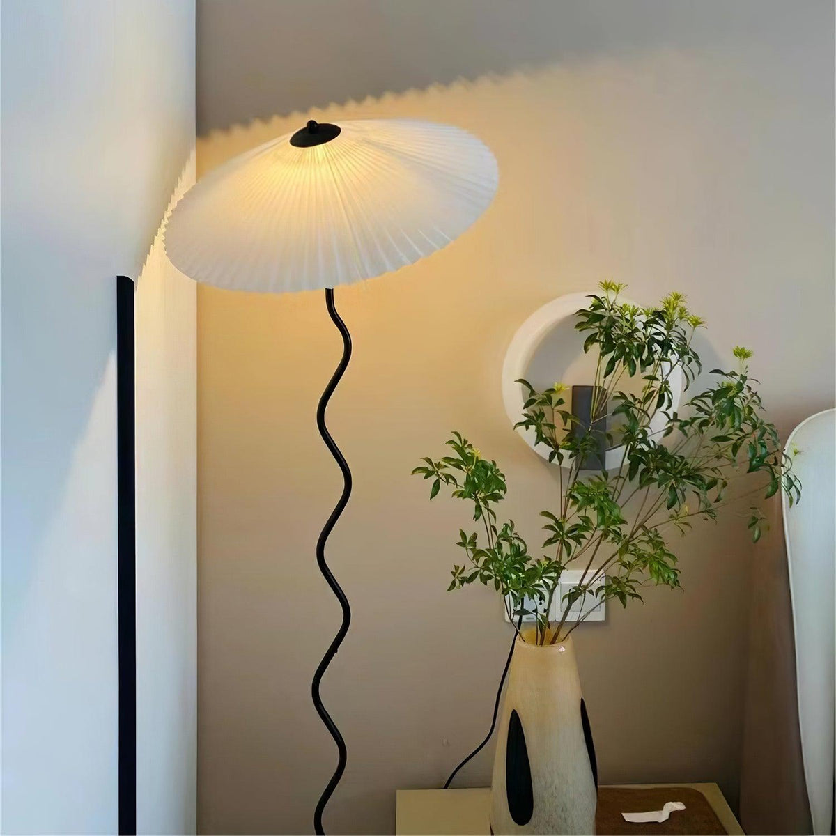 Avenaelia Lampadaire