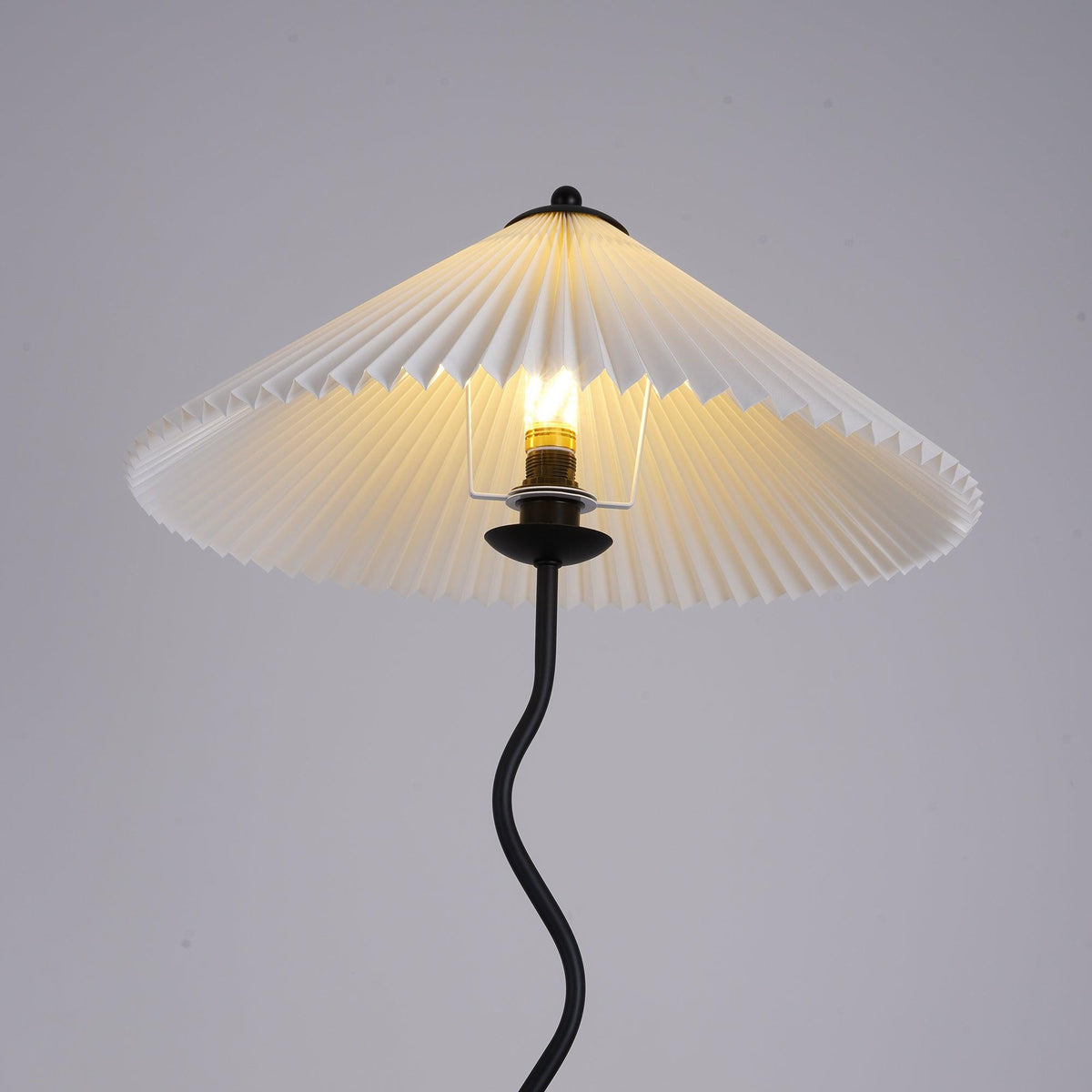 Avenaelia Lampadaire