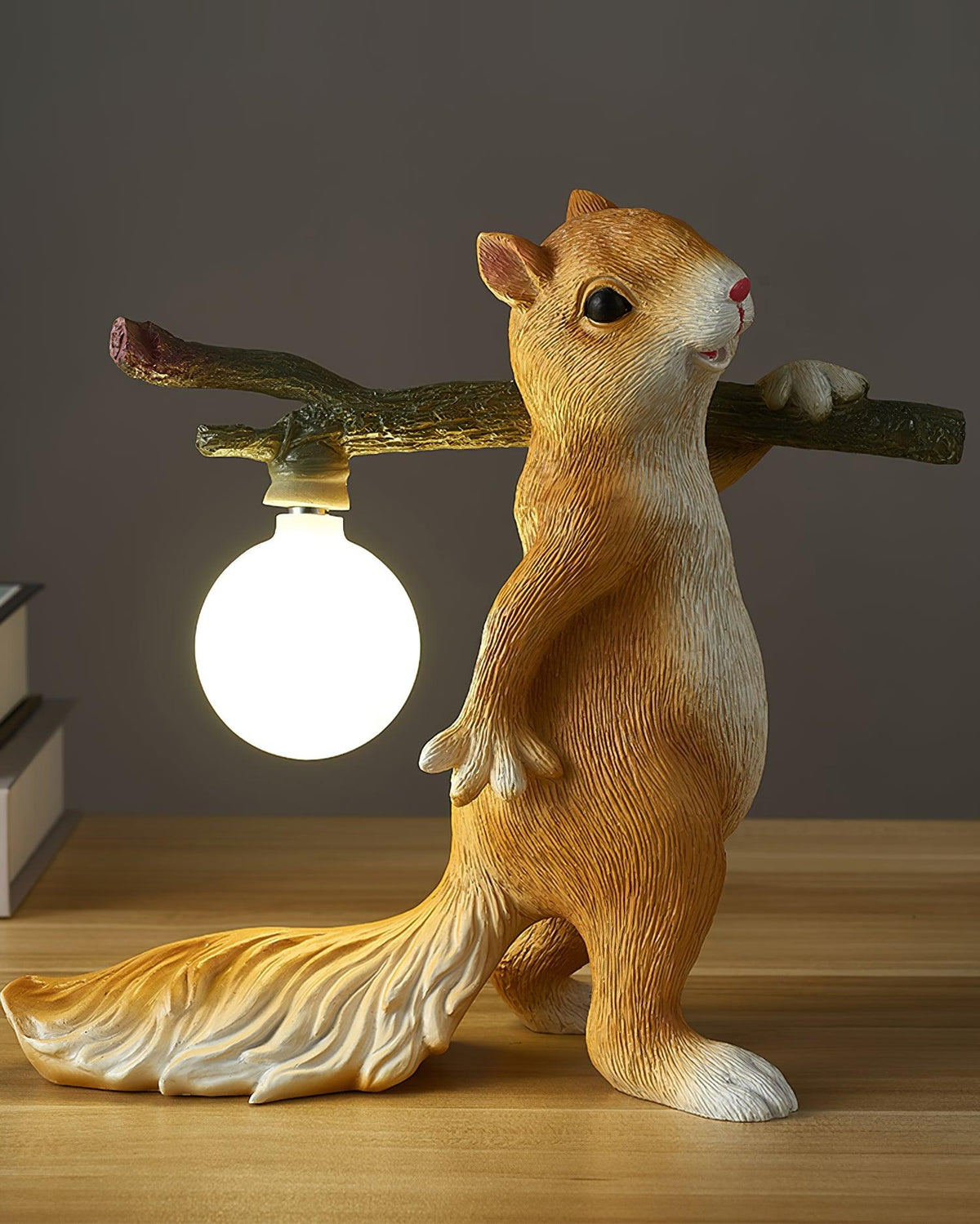 Squirrel Lampe de Table