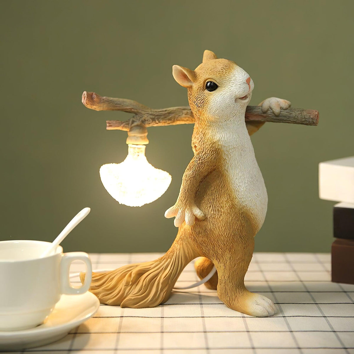 Squirrel Lampe de Table