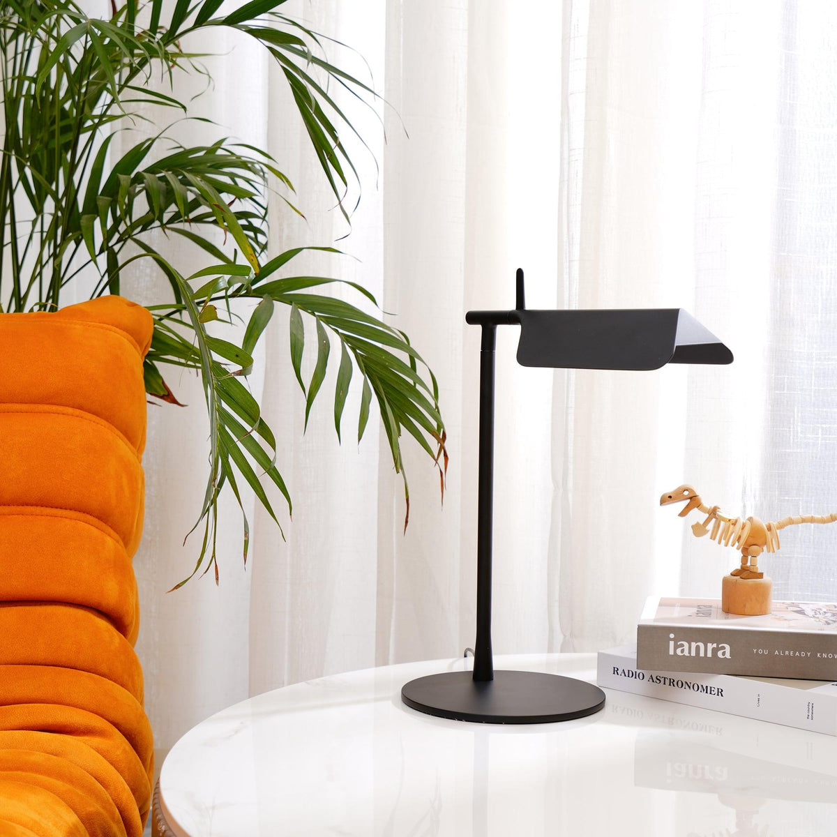 Cilorn Lampe de Table Acrylique Minimaliste