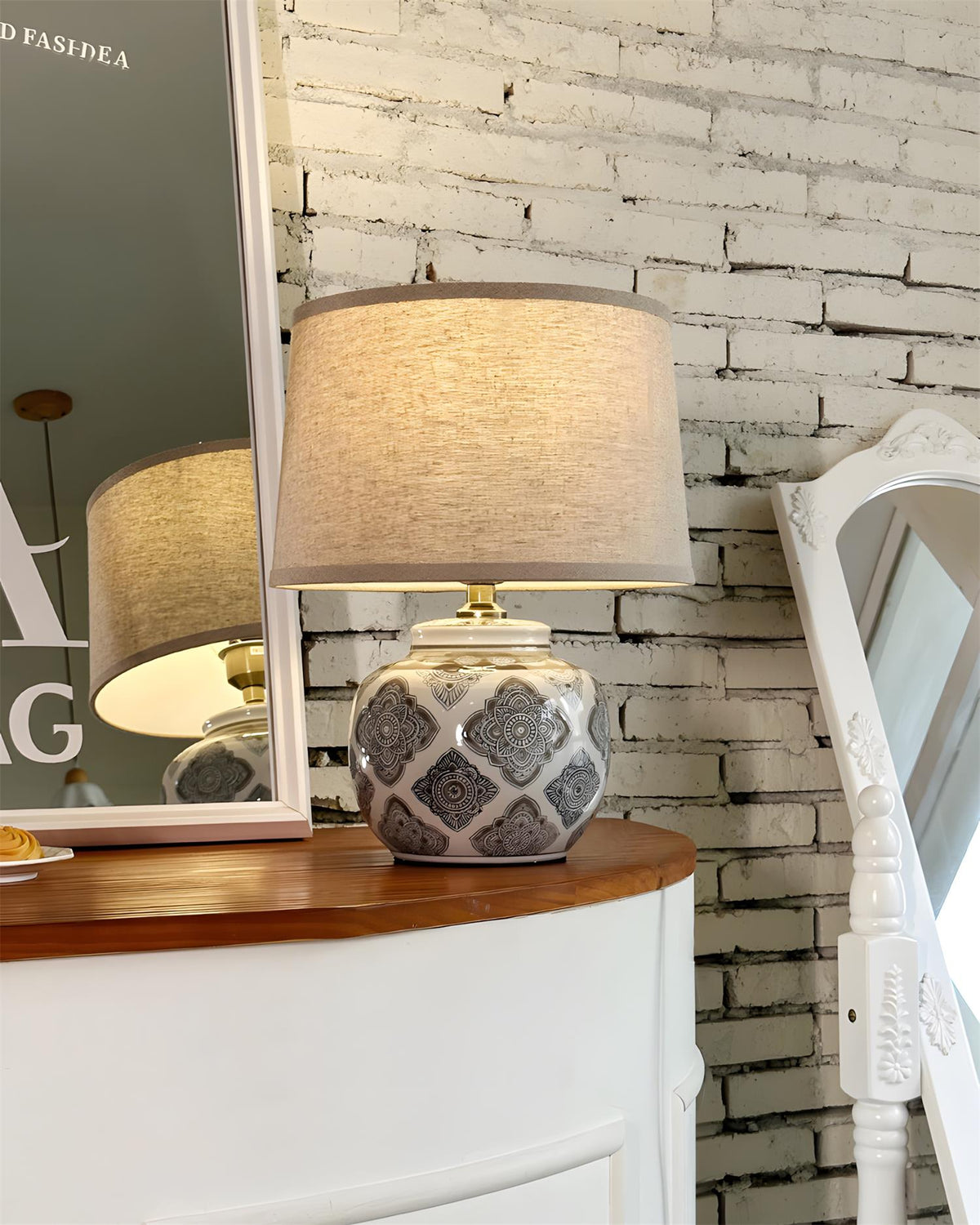 Clotilde Lampe de Table