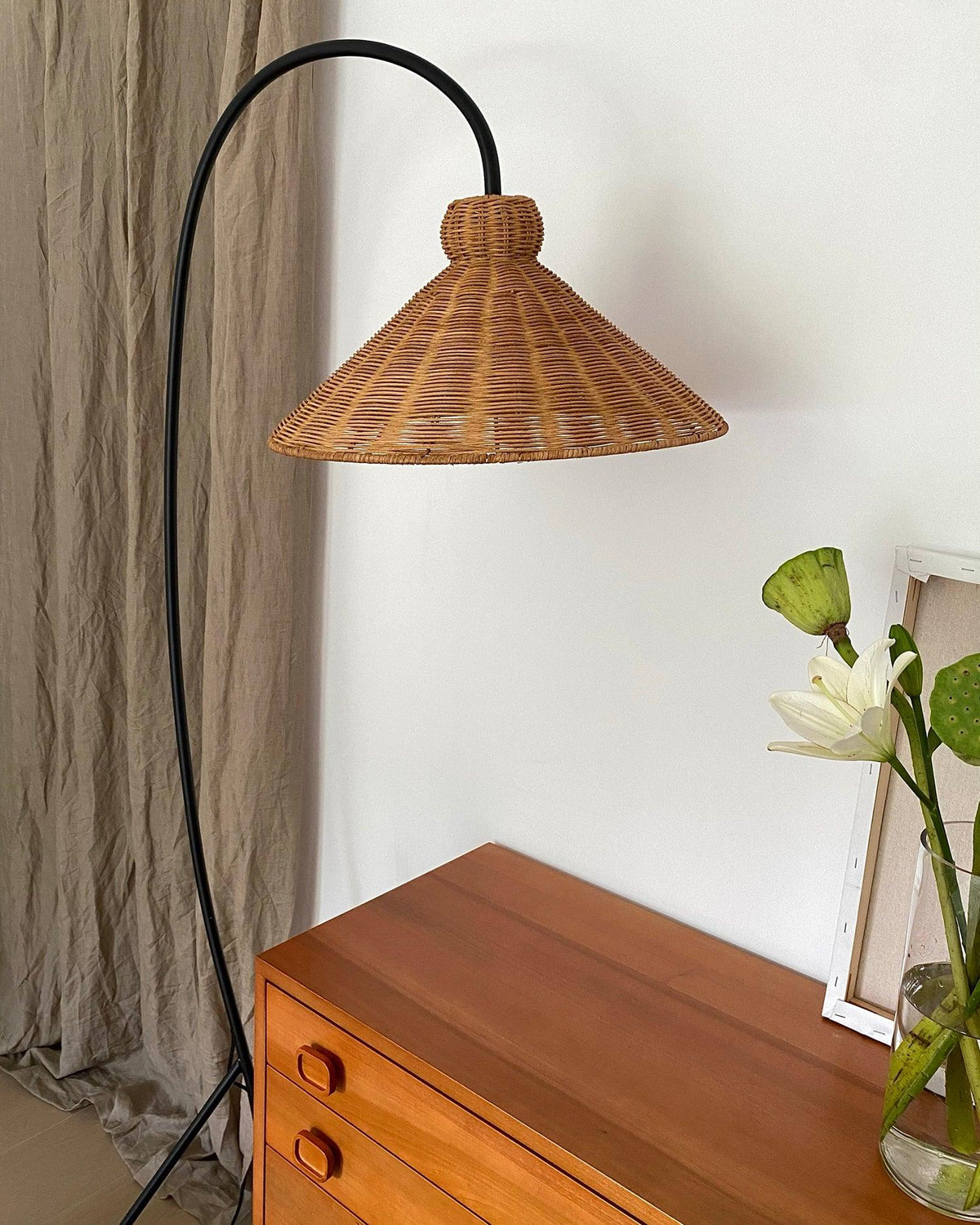 Tana Lampadaire