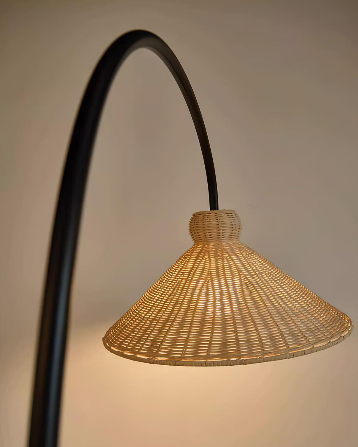 Tana Lampadaire
