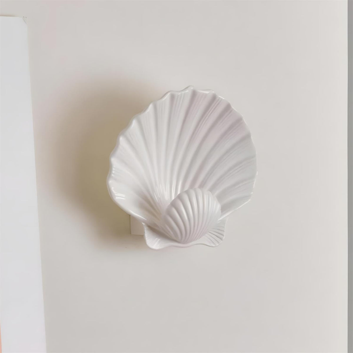 Calenenne Applique Murale
