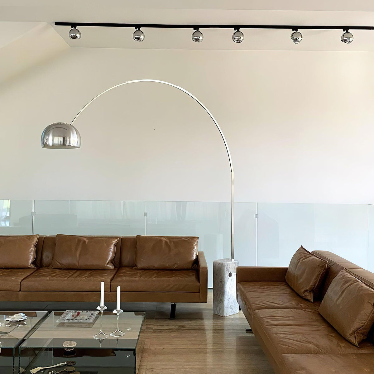 Parabola Lampadaire