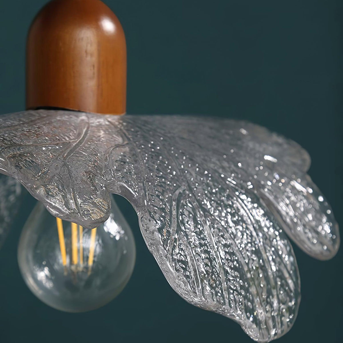 Pendant Lamp Tiffany-Style Glass Floral Shade Art-Neutral Decor
