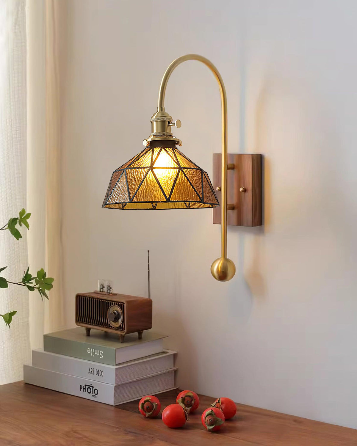 Vorelle Vintage Stained Wall Light-Neutral Decor