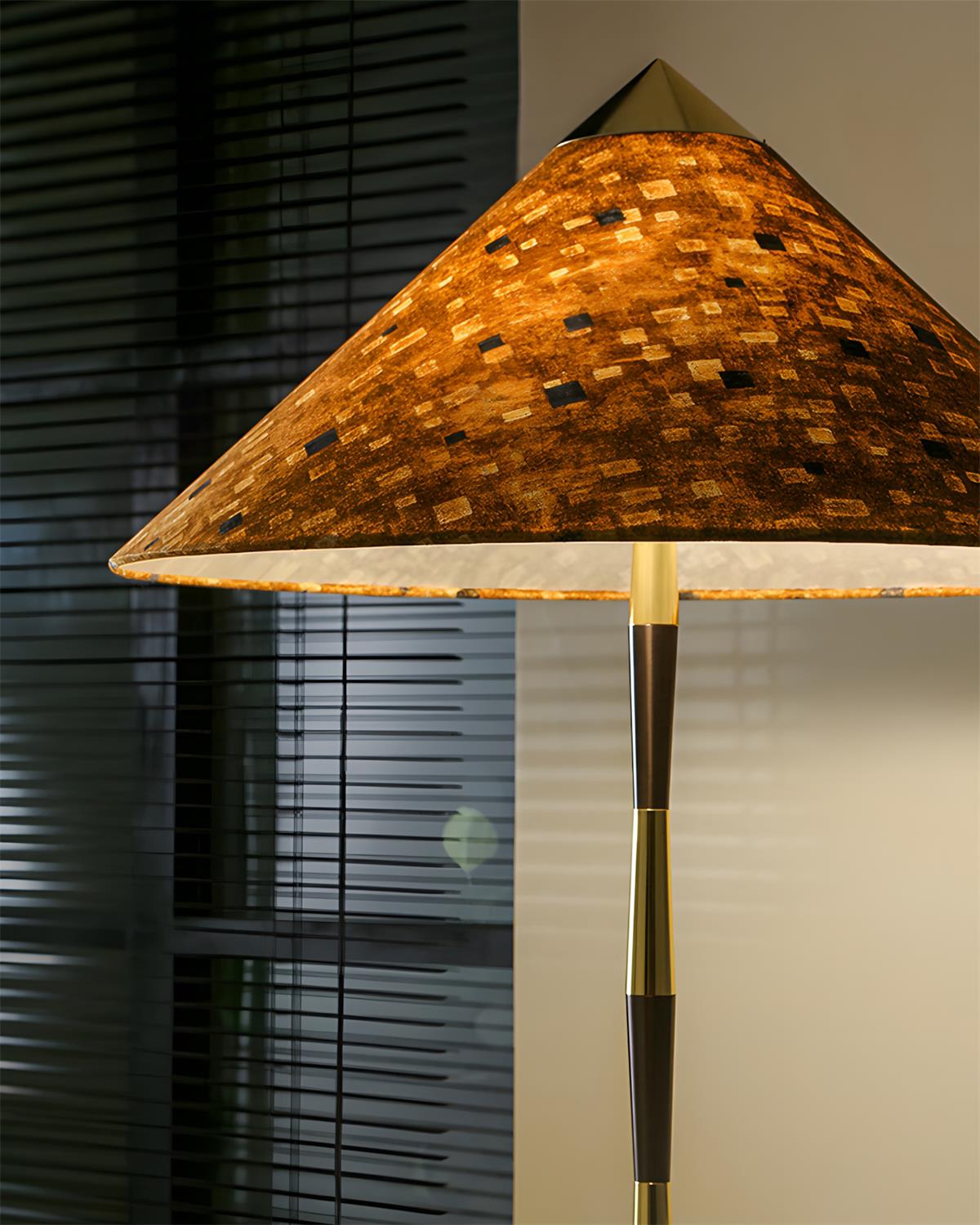 Burlwood Lampadaire