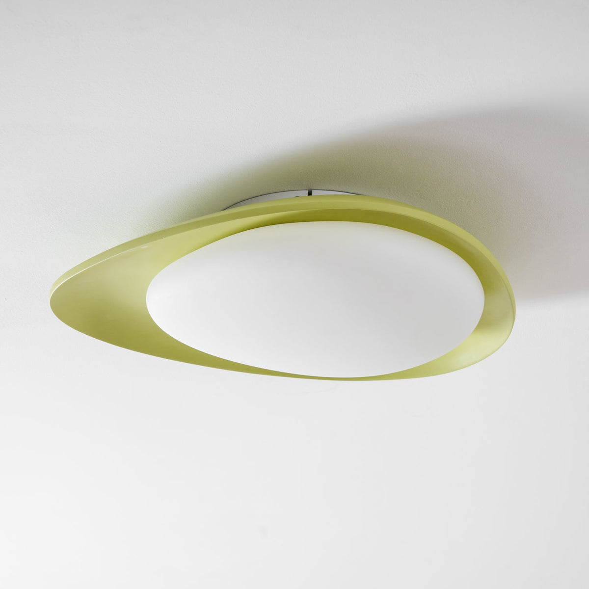 Beleira Suspension Résine Ovale Douce Contemporaine