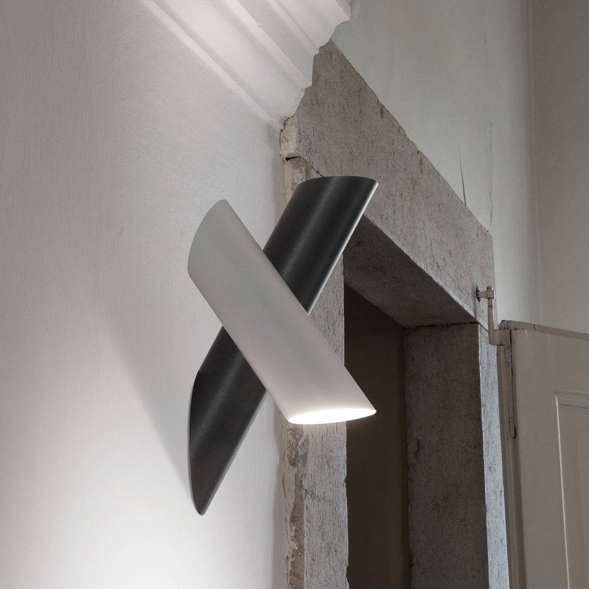 Brenara Lampe Murale Métallique Minimaliste