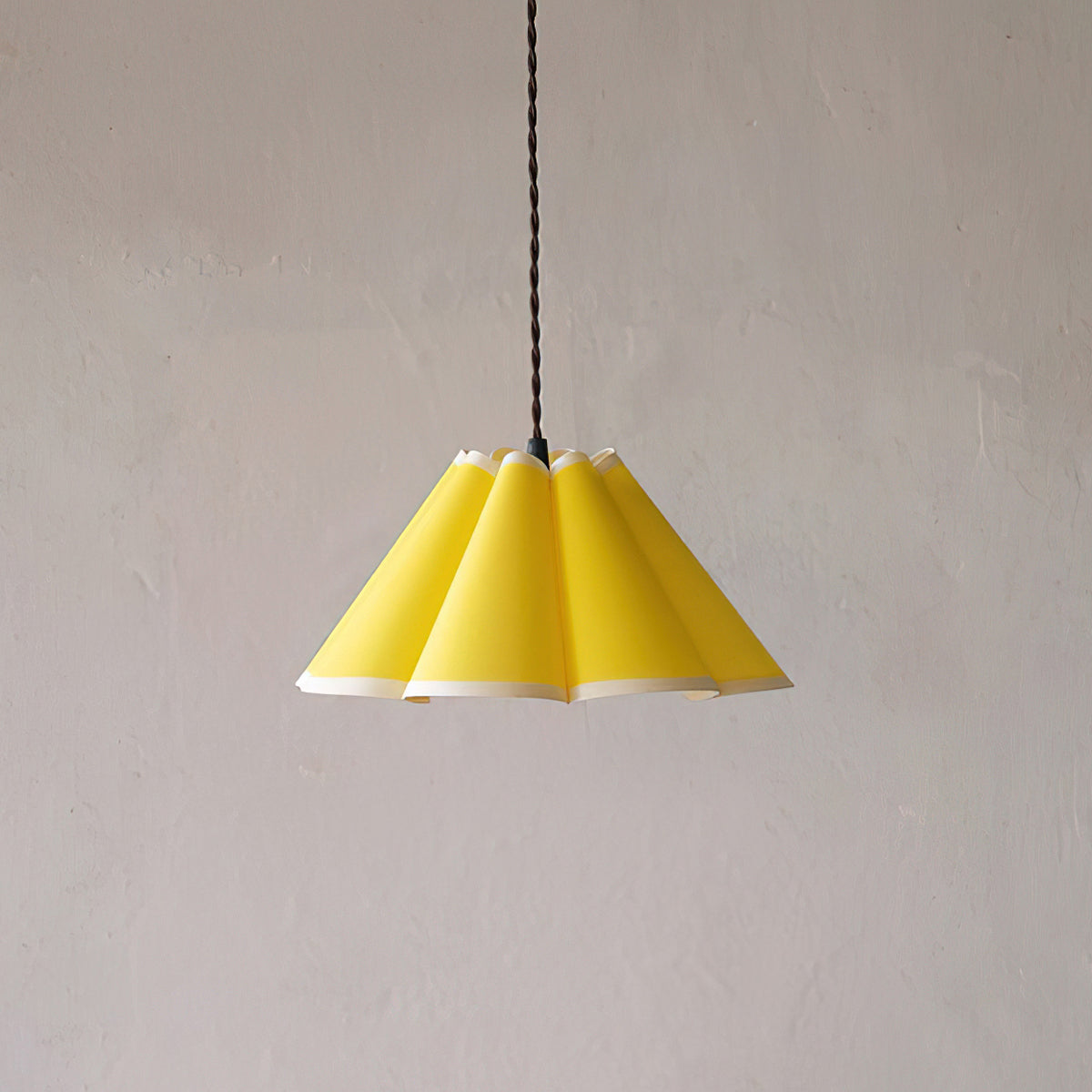 Velenaine Suspension
