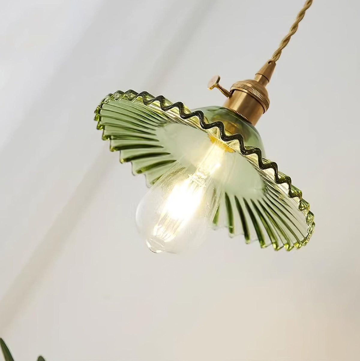 Pendant Lamp Ruffled Glass Shade Scalloped Edge Brass Accents Retro-Neutral Decor