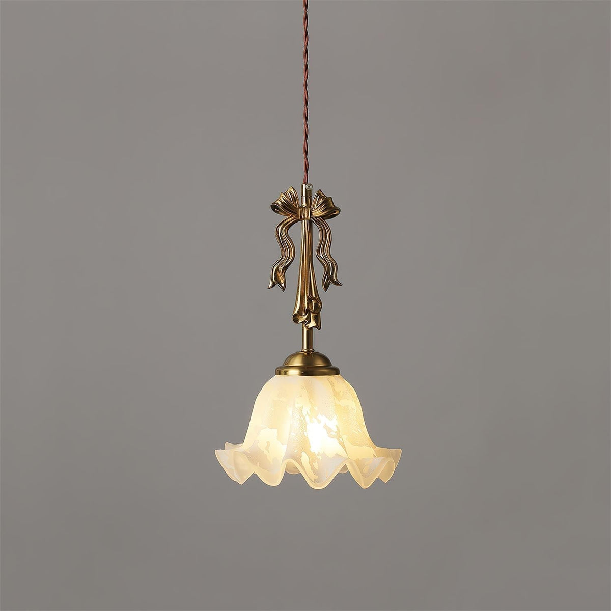 Caleeria Suspension
