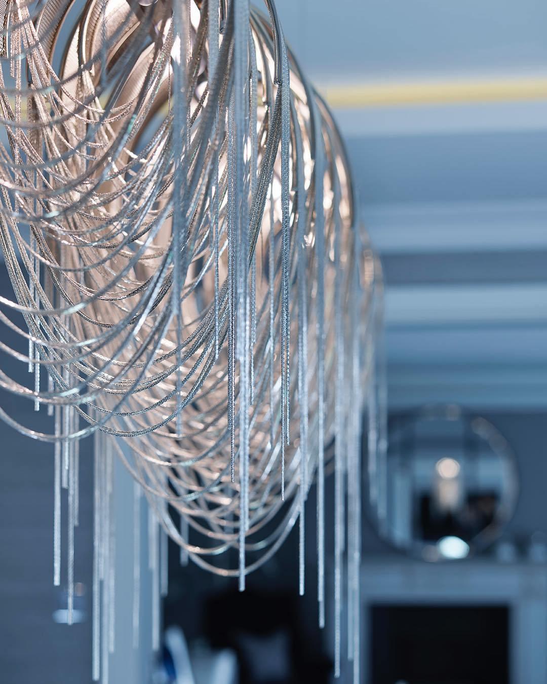 Ravius Lustre Superposé Chaîne Nickel Luxe