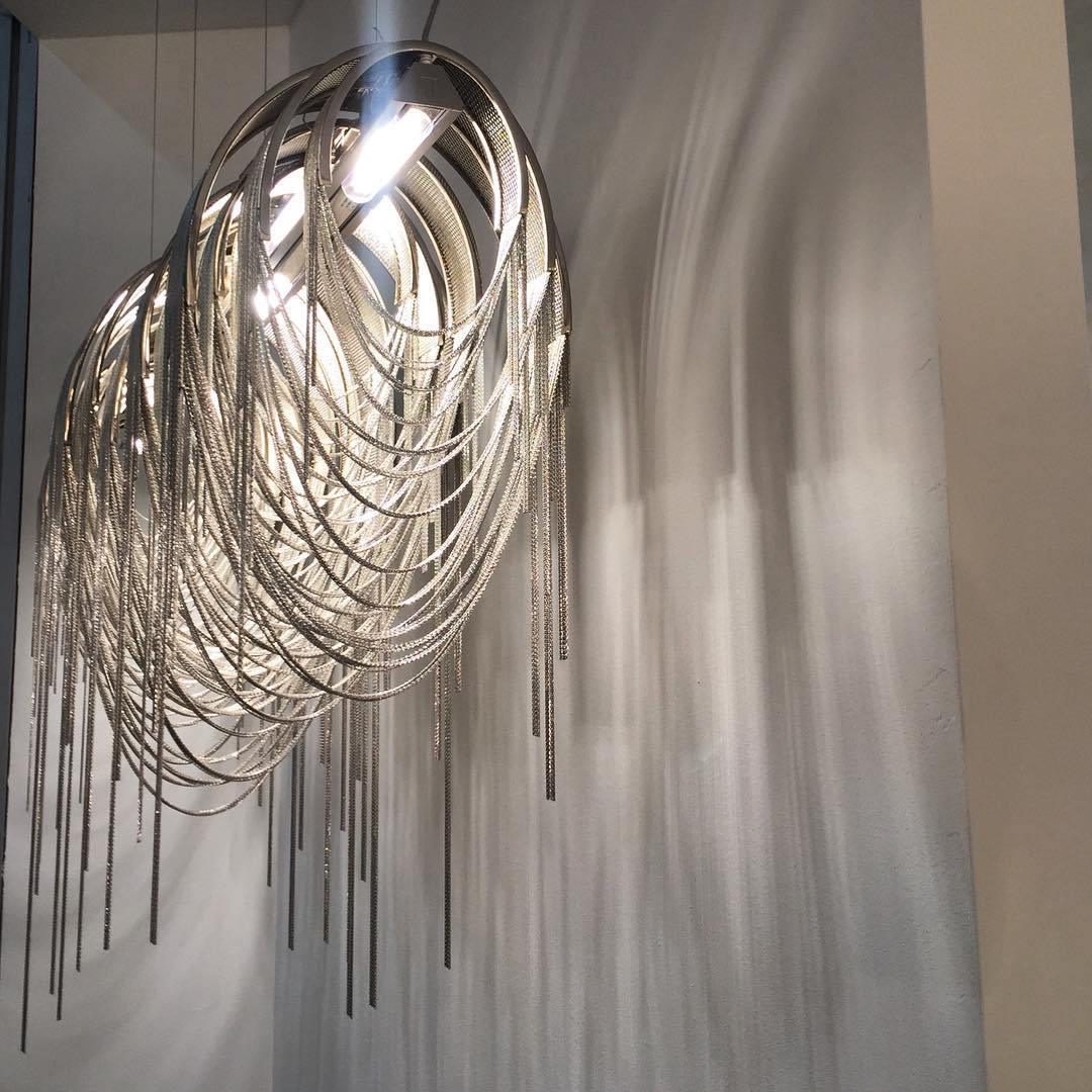 Ravius Lustre Superposé Chaîne Nickel Luxe