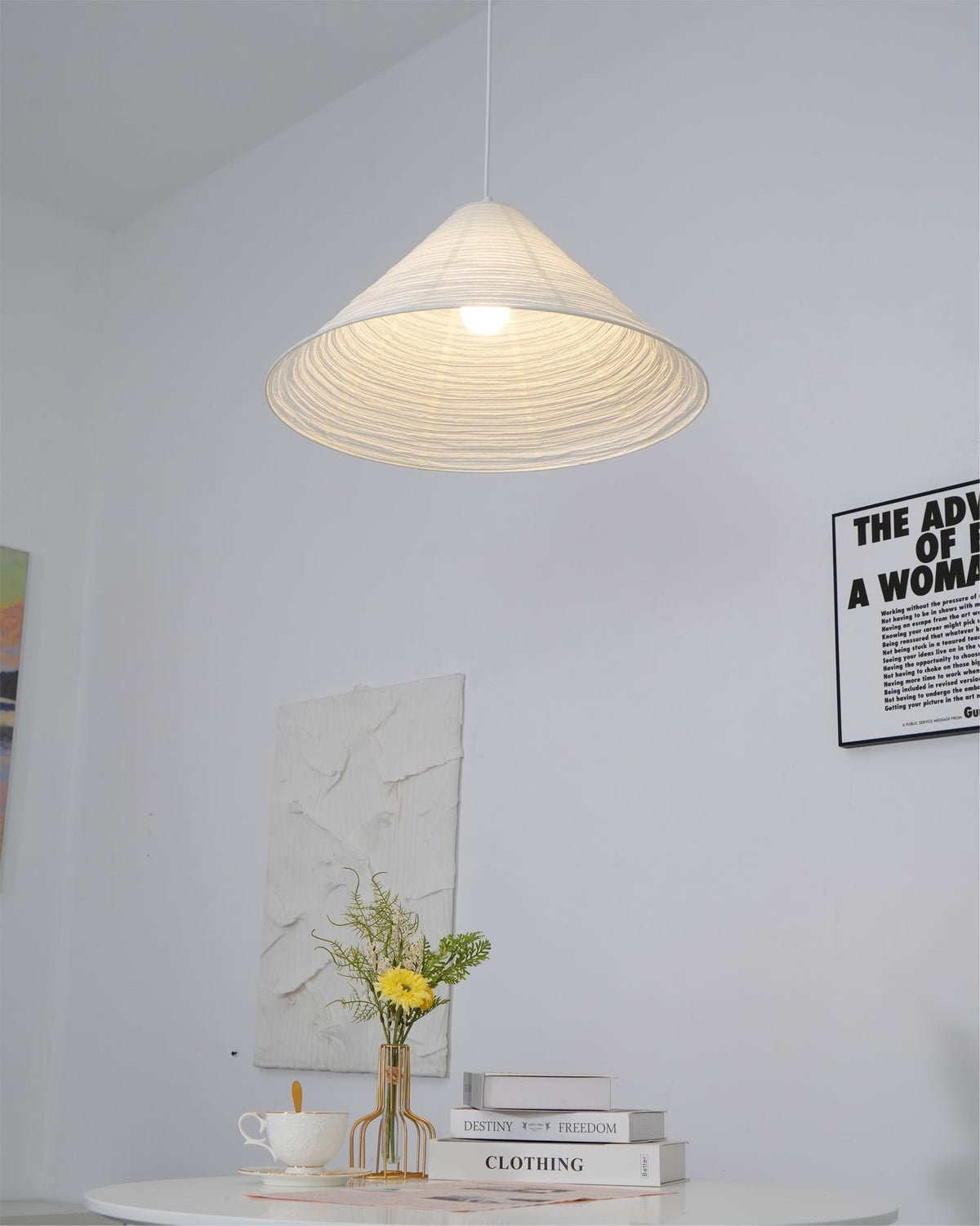 Conic Suspension Lampe Pyramidale en Papier