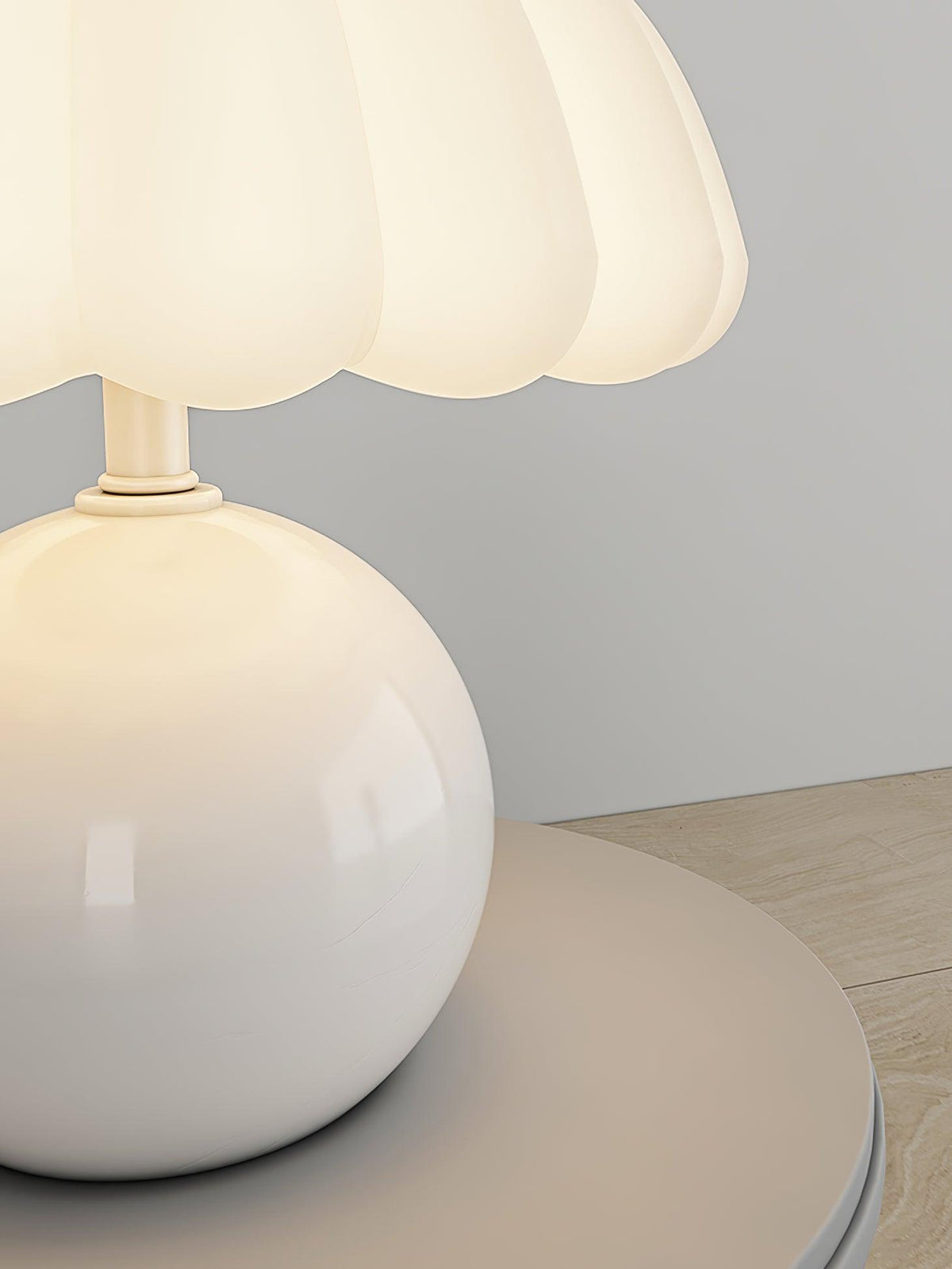 Elaeelle Lampe de Table