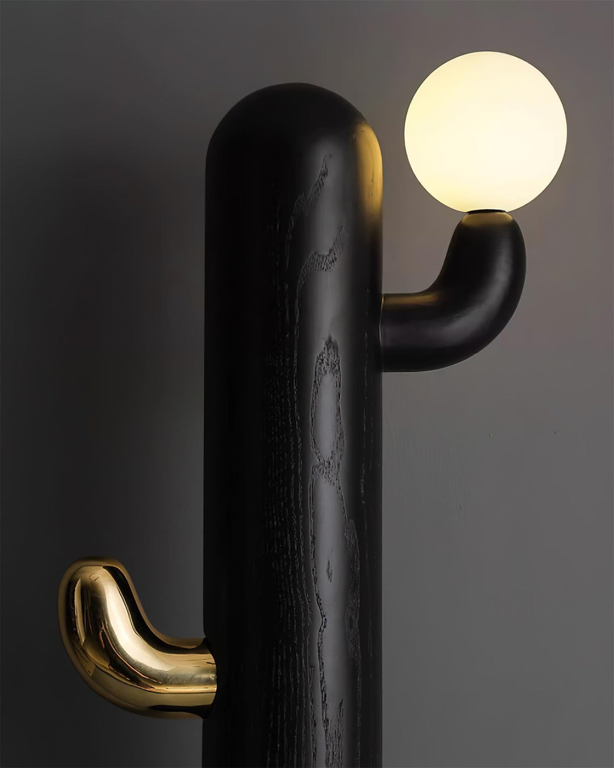 Caltus Lampadaire