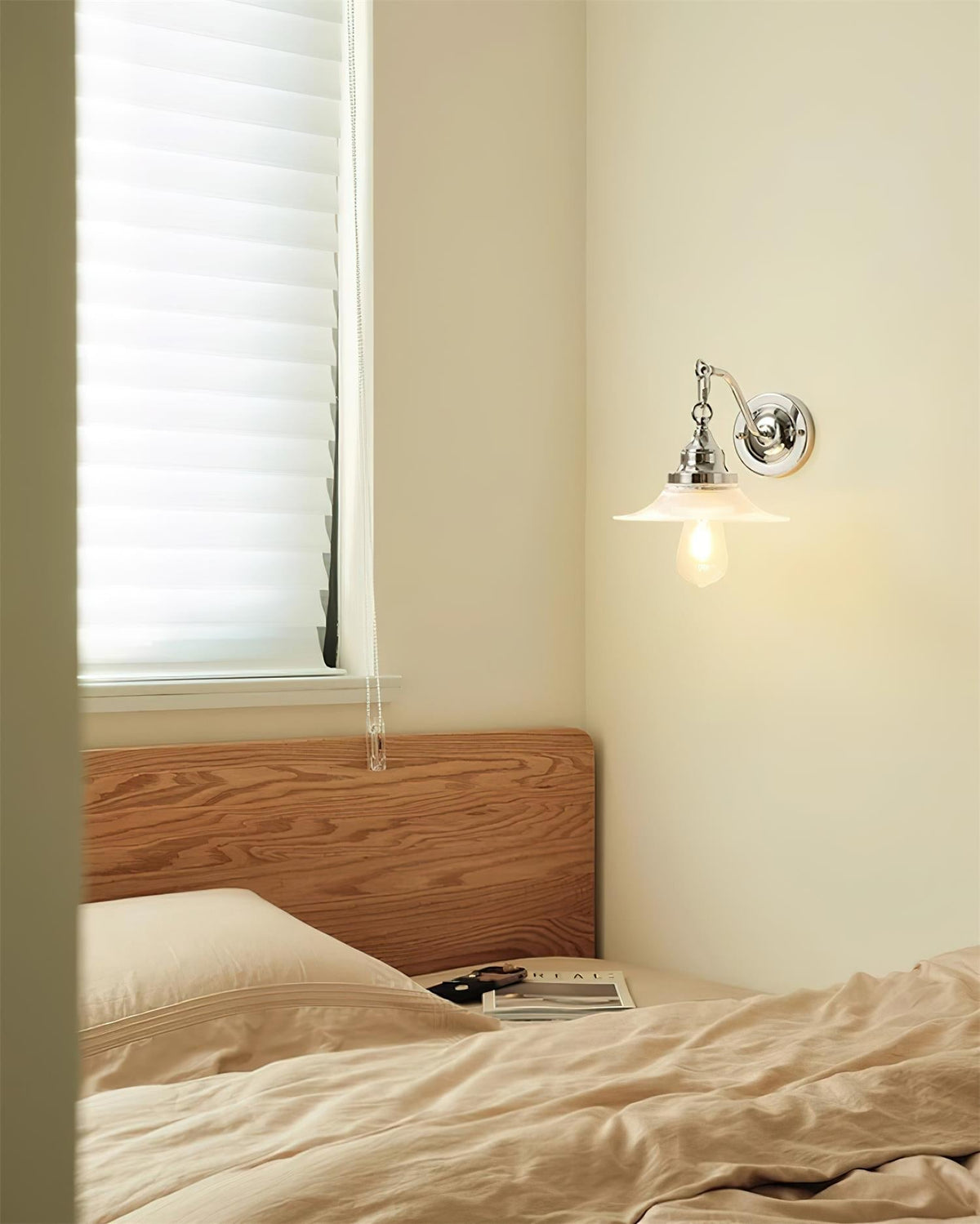 Perivo Polished Chrome Wall Lamp-Neutral Decor