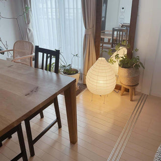 Marien Lampe de Table en Papier