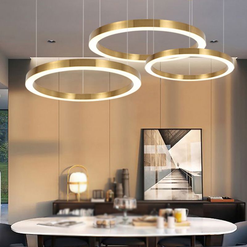 Arisha Suspension Anneau Moderne, Métal/Acrylique, Dorée, Salon