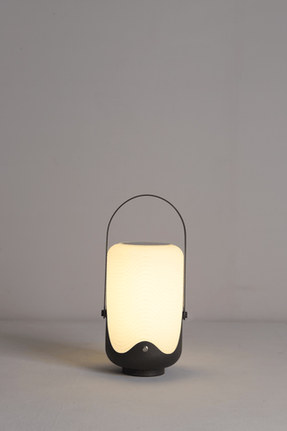 Tyler Lumière Extérieure PE Minimaliste