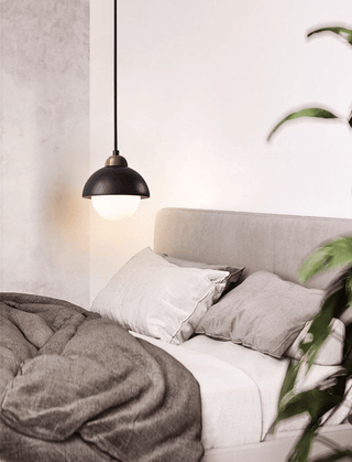 Zenith Pebble Pendant Lamp-Neutral Decor