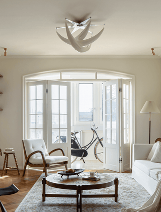 Maia Plafonnier Contemporaine en Résine Blanche