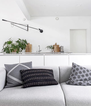 Aella Moderne Minimaliste Long Bras Applique Murale