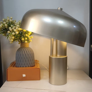 Kite Lampe de Bureau en Laiton