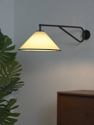 Zane Diaphane Applique Murale Minimaliste avec Bras Oscillant Tissu