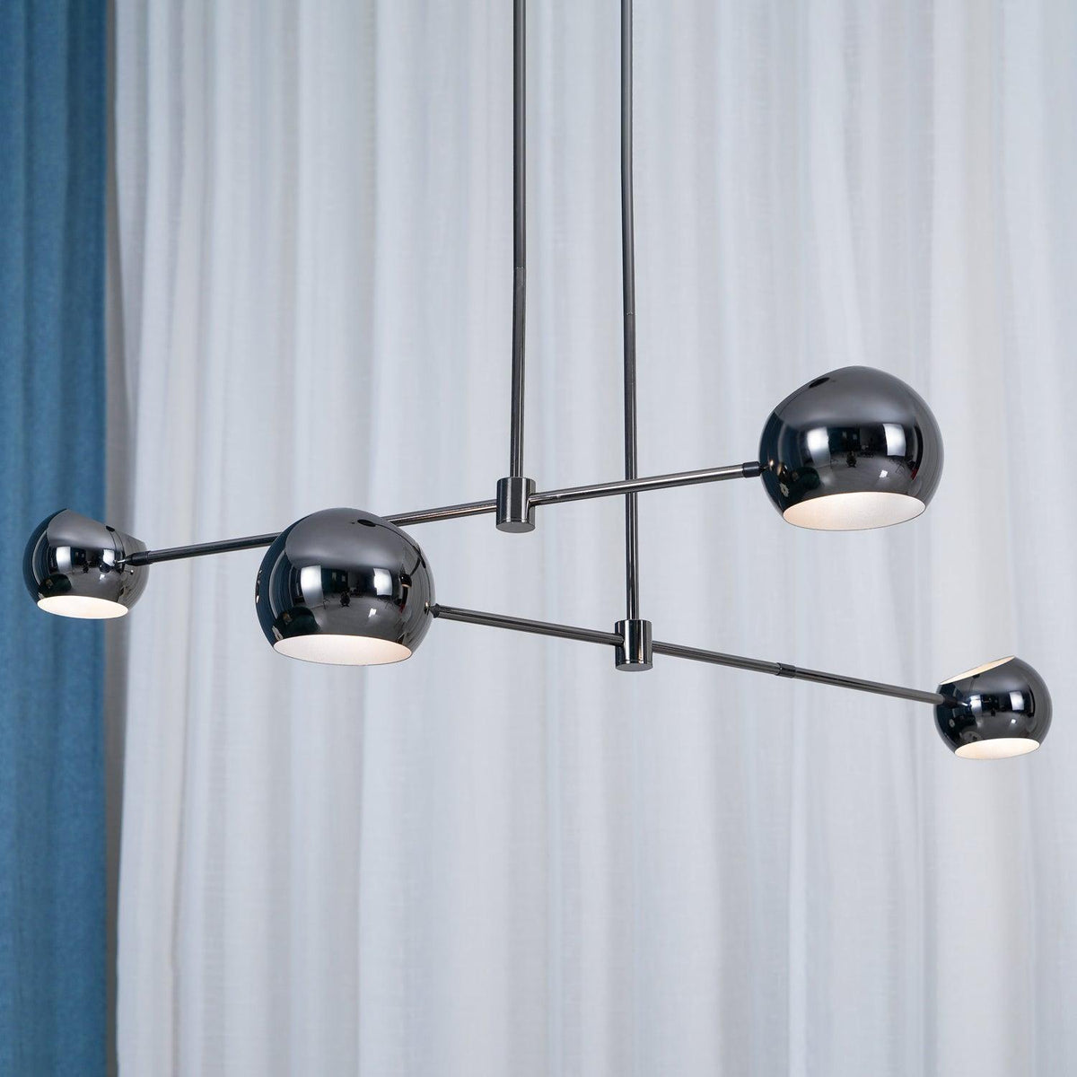 Gala Lustre Élégant en Verre Noir