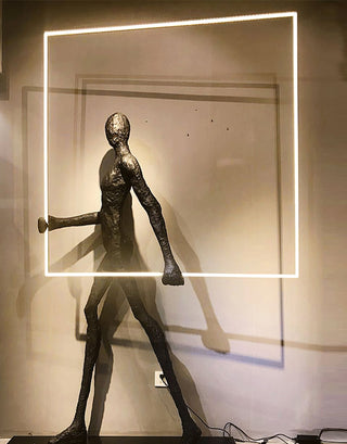 Cirarelia Lampadaire Sculpture LED Figure